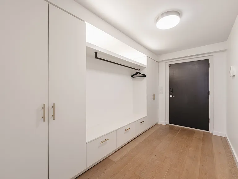 230 Bergen St #1 — Photo 21