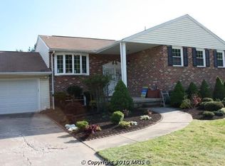 525 Penny Ln, Cockeysville, MD 21030