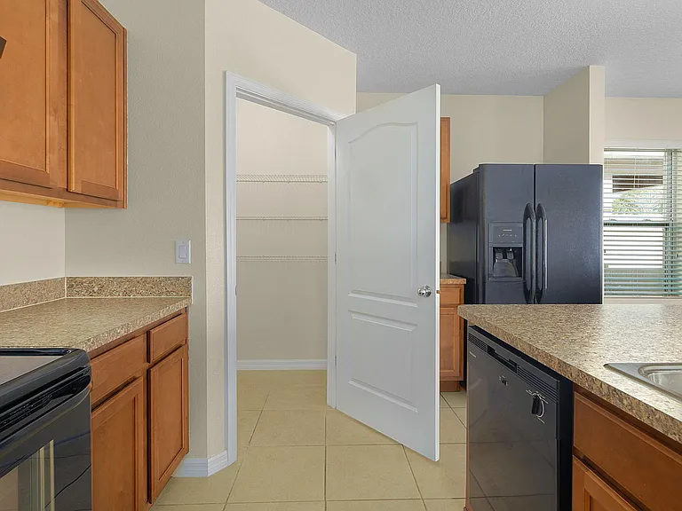 154 Lazy Willow Dr — Photo 14