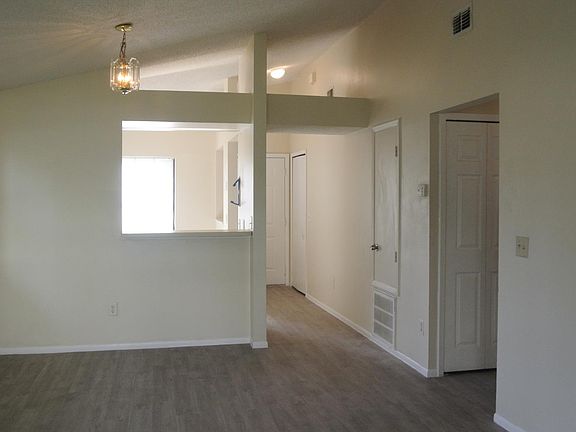 3rd image of 3251 Vishaal Dr