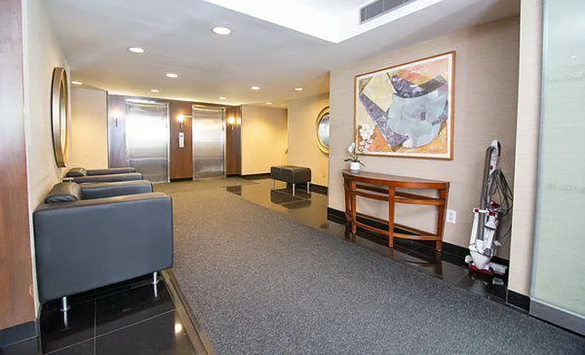 Sold by Level Group | media 10