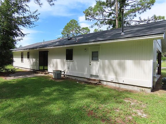 2nd image of 1021 Bunche Dr