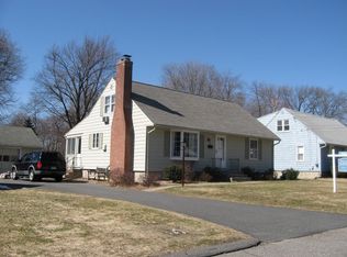 42 Baymor Dr, East Longmeadow, MA 01028