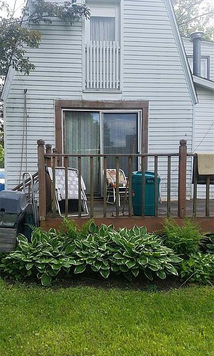 1st image of 5 Wallis Park