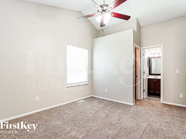7272 Moonbay Ct — Photo 12