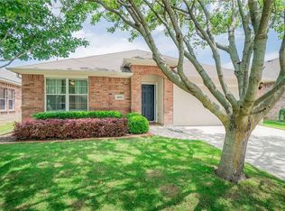 1811 Fairbanks Dr, Princeton, TX 75407