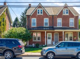 328 E Jackson St, New Holland, PA 17557