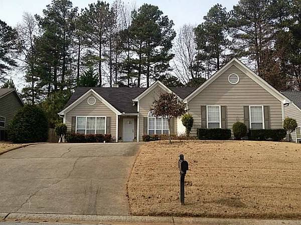 1st image of 95 Paris Dr
