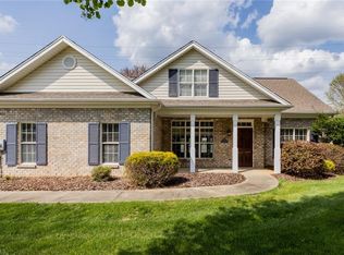 115 Oak Run Ct, Lewisville, NC 27023