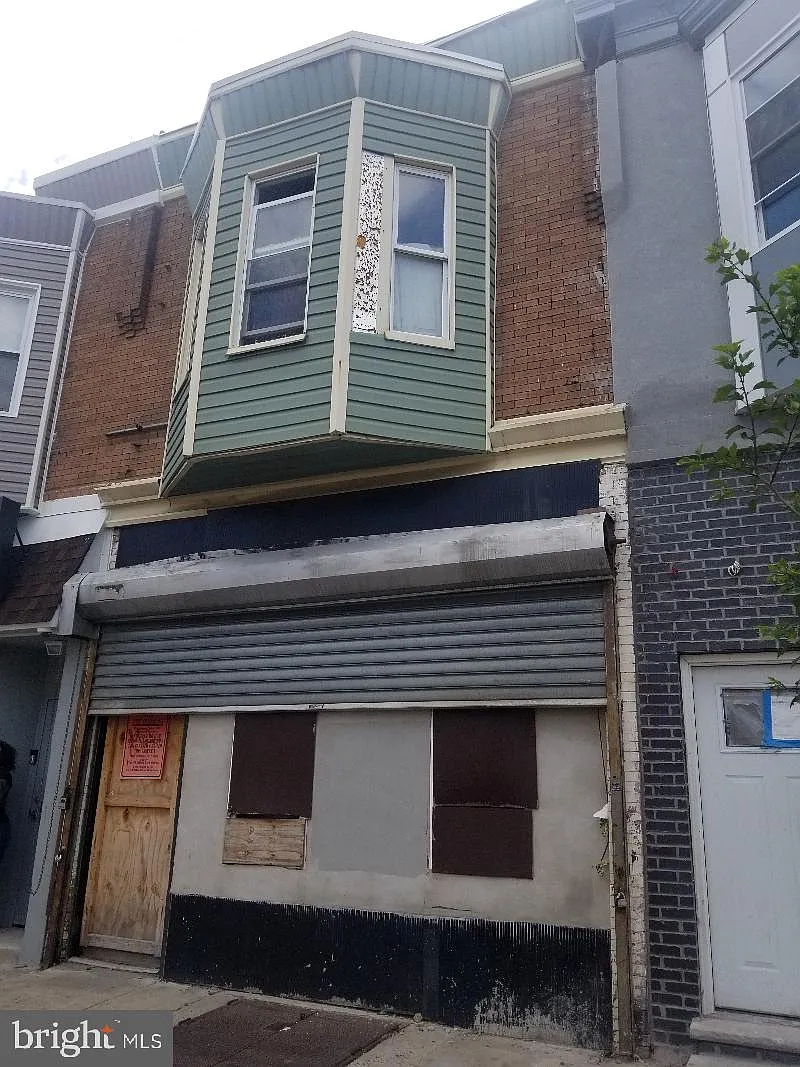 307 S 60th St photo 1