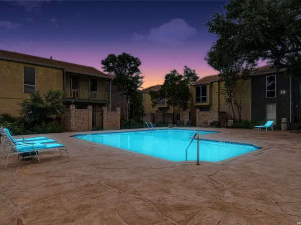 3678 Hidden Dr. #2906, San Antonio, TX 78217