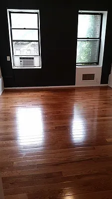 Rented by Kian Realty | media 32