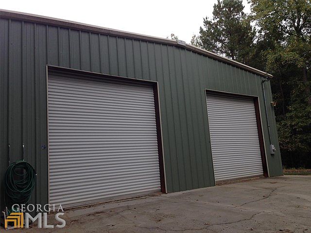 1st image of 5077 Skyline Dr
