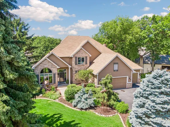 1317 Forest Park Ln, Burnsville, MN 55337