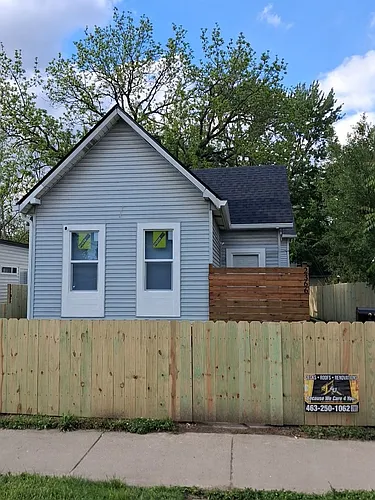 2366 English Ave Photo 1