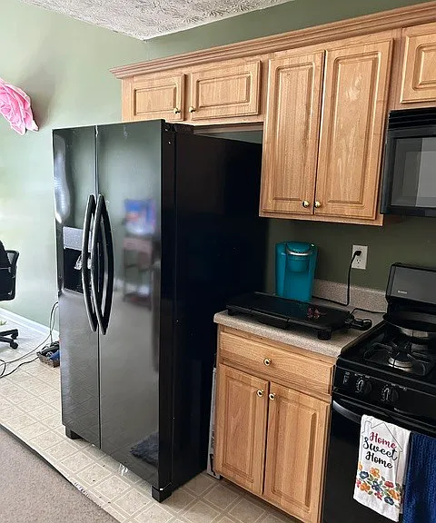 9592 Lakeview Cir — Photo 4