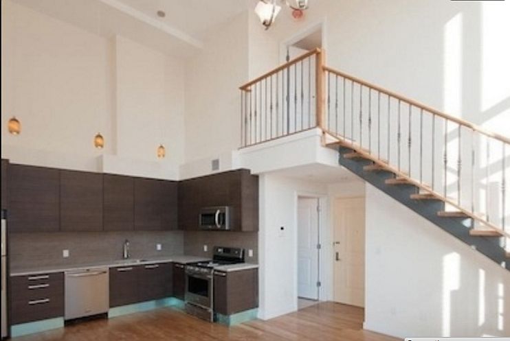 1st image of 125 Lexington Ave APT 4A
