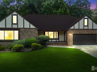 39 Miara St, Parlin, NJ 08859