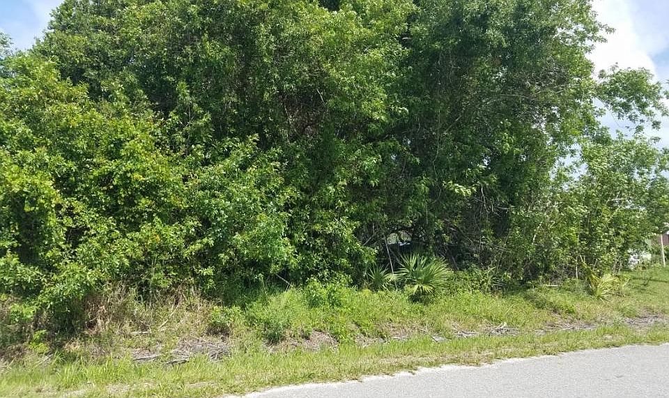 2nd image of 2987 NW 34th Ave