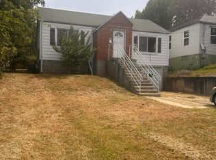1523 Tanner Bridge Rd, Jefferson City, MO 65101