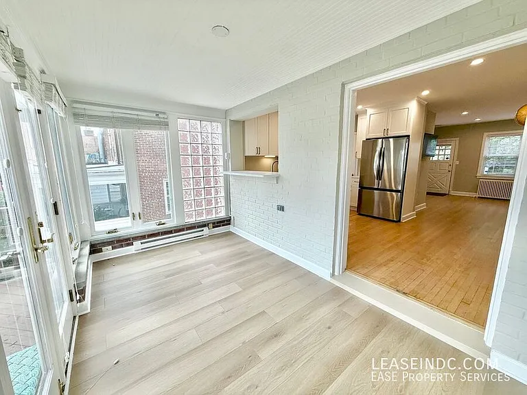 1941 39th St NW — Photo 13