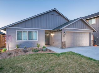 2147 NW Kilnwood Pl, Redmond, OR 97756