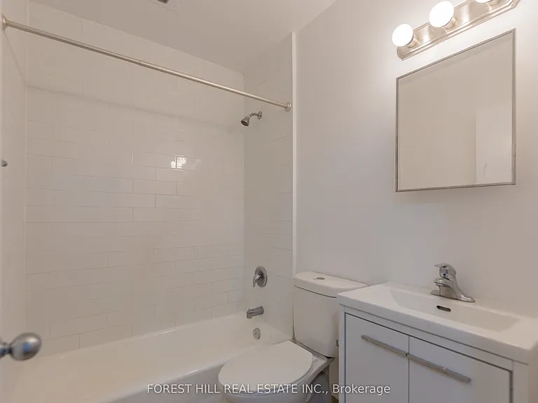 291 Avenue Rd #507 — Photo 22
