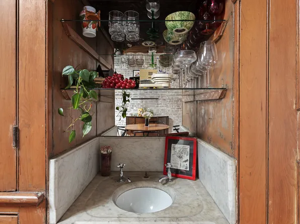 217 Second Avenue image 14 of 30