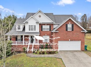 1517 Cider Ln, Powell, TN 37849