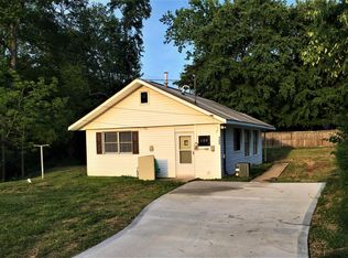 155 S Purdue Ave, Oak Ridge, TN 37830