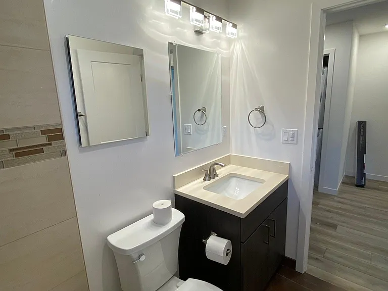3570 Bennett Ave — Photo 21