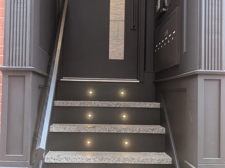 23 Harris St #3 — Photo 1