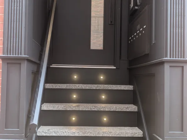23 Harris St APT 3, Boston, MA 02109