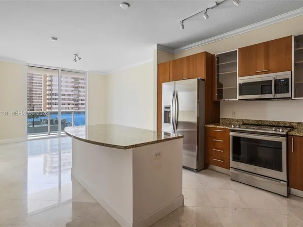 1945 S Ocean Dr, Hallandale, FL
