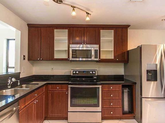 4th image of 3601 Torremolinos Ave #113