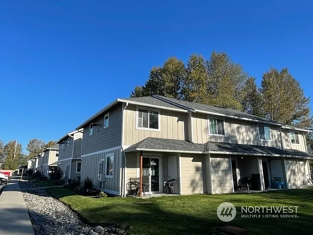 671 Cook Road photo 1