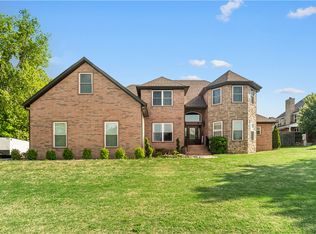 4367 W American Dr, Fayetteville, AR 72704