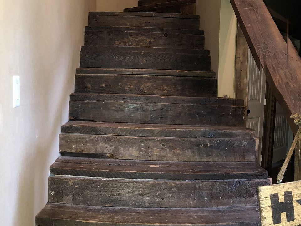 1st image of 15758 Meadow Cir