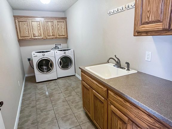 5th image of 2416 Northglen Dr