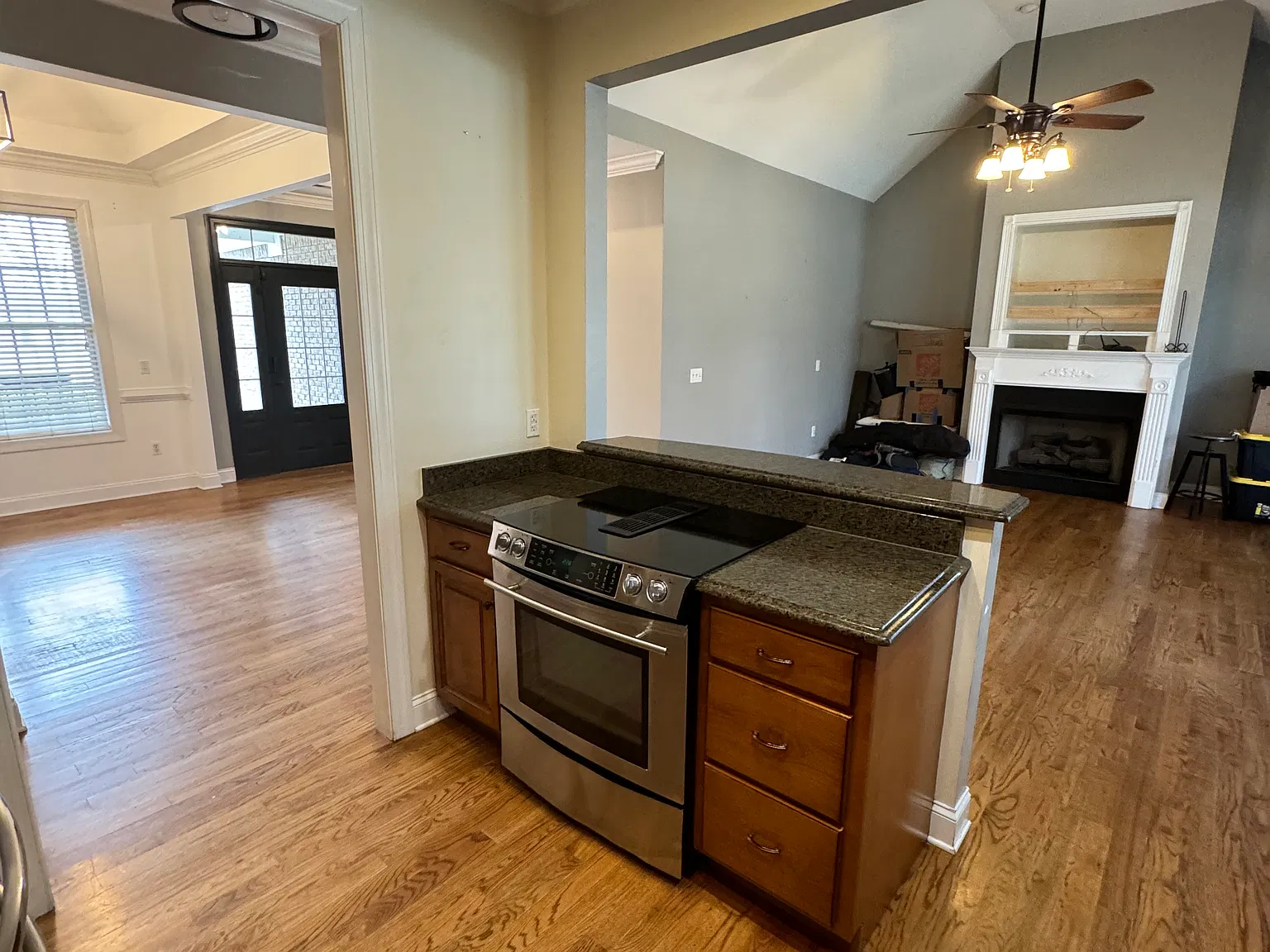 3 bed, 2004 sqft, $2,750 — Photo 3