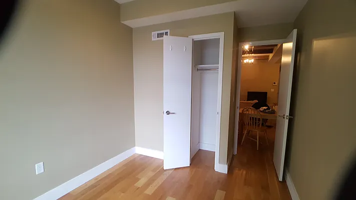 Rented by Evergreen Apartments BK | media 19