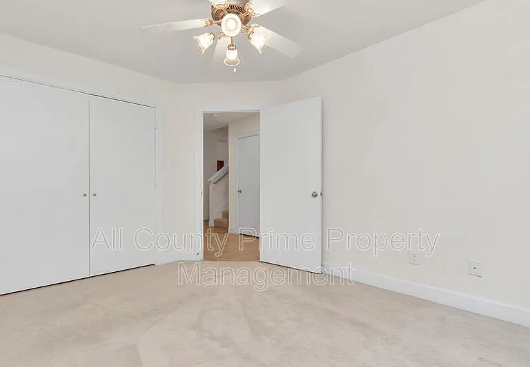 3627 Main Plaza Dr — Photo 5