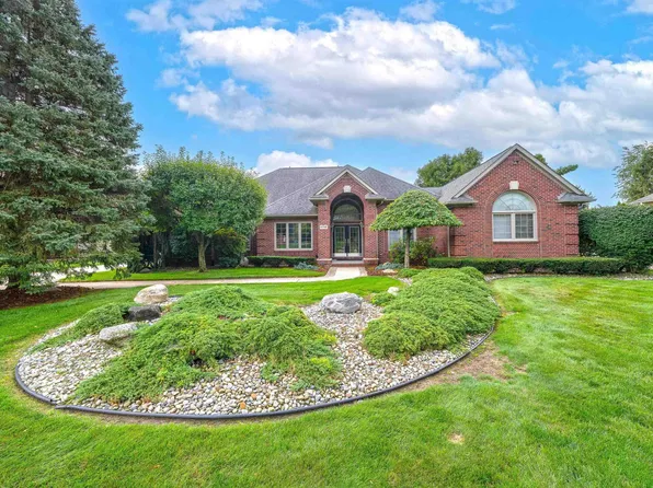 11702 Forest Glen Ln, Shelby Township, MI 48315