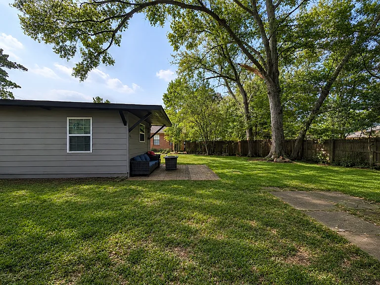 2814 Laramie Cir — Photo 14