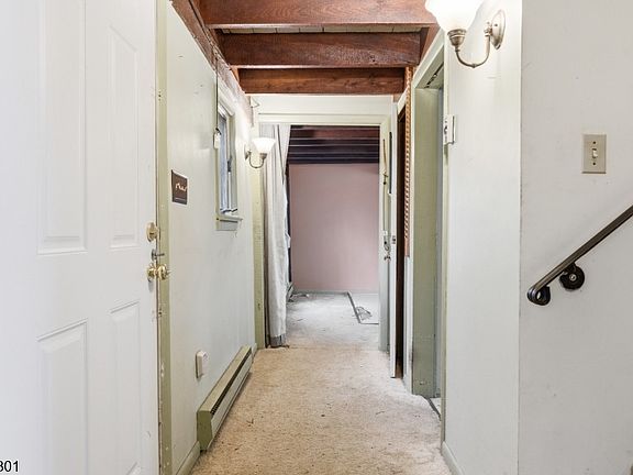 4th image of 74 Kingwood Stockton Rd