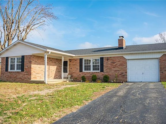5th image of 202 Lancelot Dr