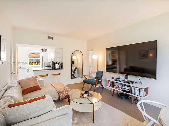 2nd image of 728 Lenox Ave #728A8