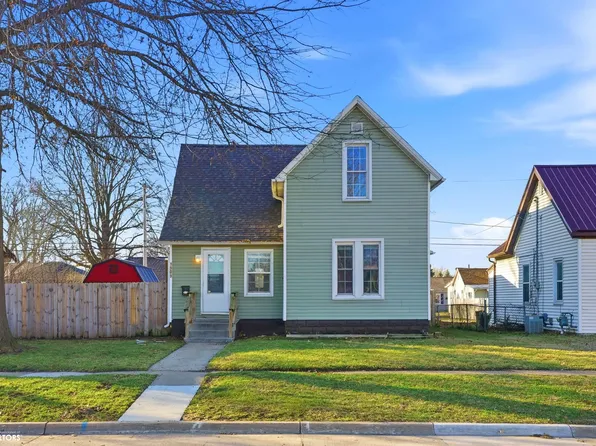 1909 Madison Ave, Burlington, IA 52601