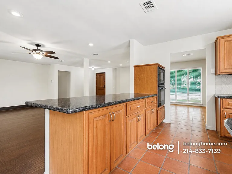 8615 Skyline Dr — Photo 21