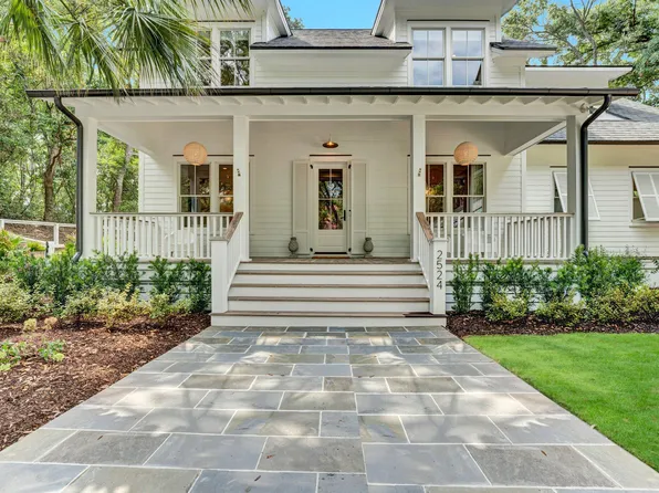 2524 Goldbug Ave, Sullivans Island, SC 29482